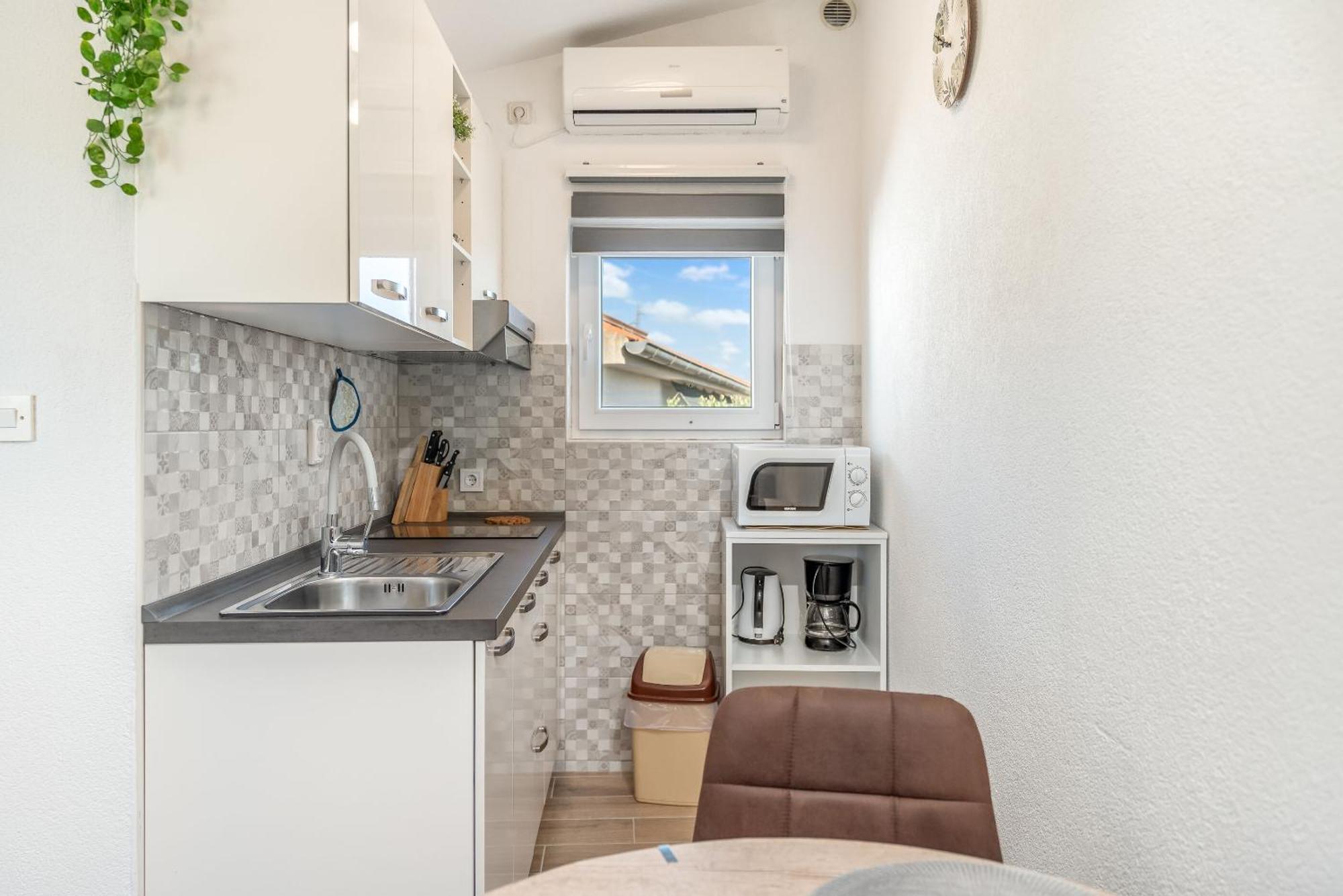 Apartments Kuzma - Afordable Nin Eksteriør billede